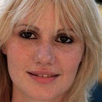 Miou Nøgen