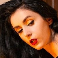 Miss Ellie M Nøgen