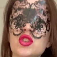 Mistress Jardena Nøgen