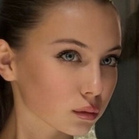 Monaco Greene Nøgen