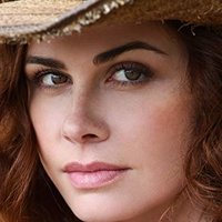 Nancy Maguire Nøgen