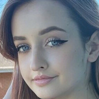 nastyya18 Nøgen