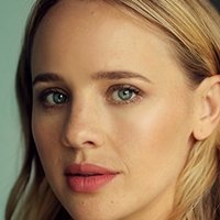 Natasha Loring Nøgen