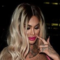 Nicki Valentina Rose Nøgen