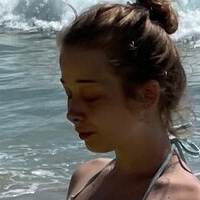 Nicolette Deuel Nøgen