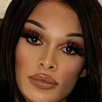 Nikkie Santana Nøgen