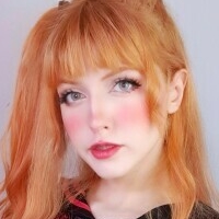 Nimphetty Nøgen