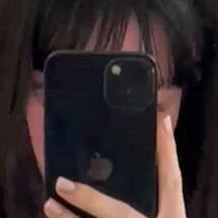 ninasoyumi Nøgen