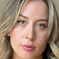 Olive Evansnz Nøgen