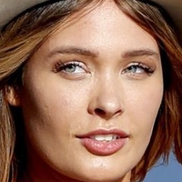Olivia June Nøgen