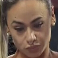 Priscila Juliari Nøgen