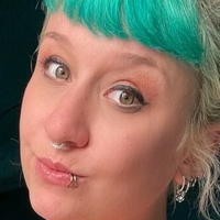 Priscillayasury Nøgen