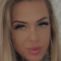 real.ink.barbie Nøgen