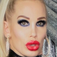rebeccamorefree Nøgen