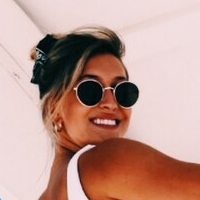 Riley White Nøgen