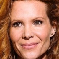 Robyn Lively Nøgen