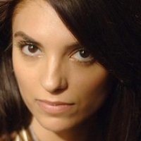 Saba Homayoon Nøgen