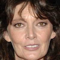 Sarah Douglas Nøgen