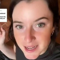 SarahPascarella Nøgen