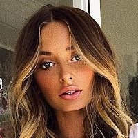 Saskia Jenkins Nøgen