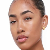 Serenity Grace Nøgen