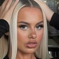 Shania Bethune Nøgen