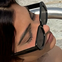 Shine Kaur Nøgen