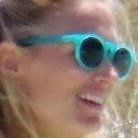Sofia Wellesley Nøgen