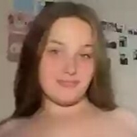 Sophiaaaksh Nøgen