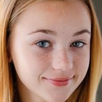 Sophie Logan Nøgen