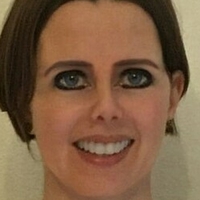 Stephanie Wolf Nøgen