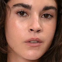 stephanielace Nøgen