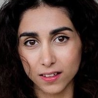 Suri Abbassi Nøgen