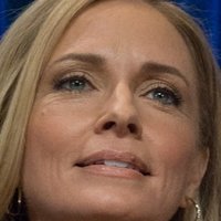 Susanna Thompson Nøgen