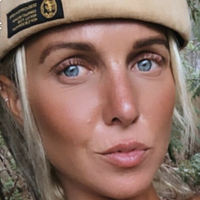 Swedishrebel_ Nøgen
