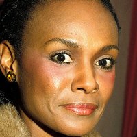 Tamara Dobson Nøgen