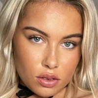 Tanisha Lou Nøgen