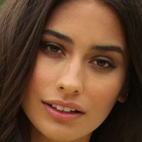 Taylor Hannum Nøgen