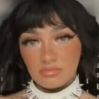 Tia Maria Nøgen