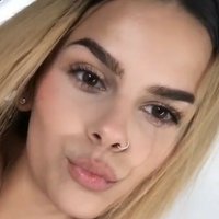 tiahlawalsh29 Nøgen