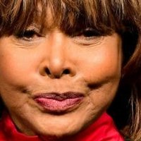 Tina Turner Nøgen