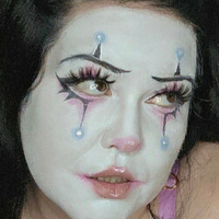 TriSarah Topless Nøgen