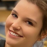 Vivien Keszthelyi Nøgen
