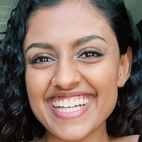 Yamini Nambimadom Nøgen