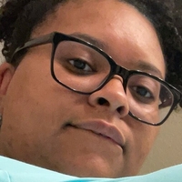 Yasmin_irl Nøgen