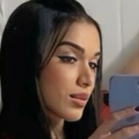 Yasmin Montenegro Nøgen