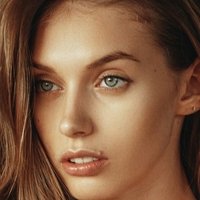 Yulia Rose Nøgen