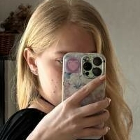 YuStef Nøgen