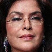 Zeenat Aman Nøgen